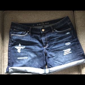 WHBM The Girlfriend denim shorts, size 12